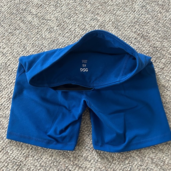XS Mid rise blue DSG Women’s shorts - Picture 5 of 5